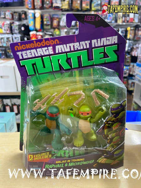Nickelodeon Teenage Mutant Ninja Turtles in Training Raphael & Michelangelo 2013