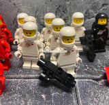Vintage Lego minifigure lot of 18 + astronauts red black white yellow